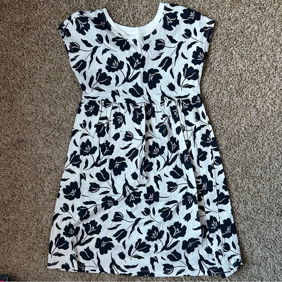 LOT OF 8 Old Navy Girls Fit & Flare Printed Jersey Dress Size 5T |E17 - Picture 5 of 15